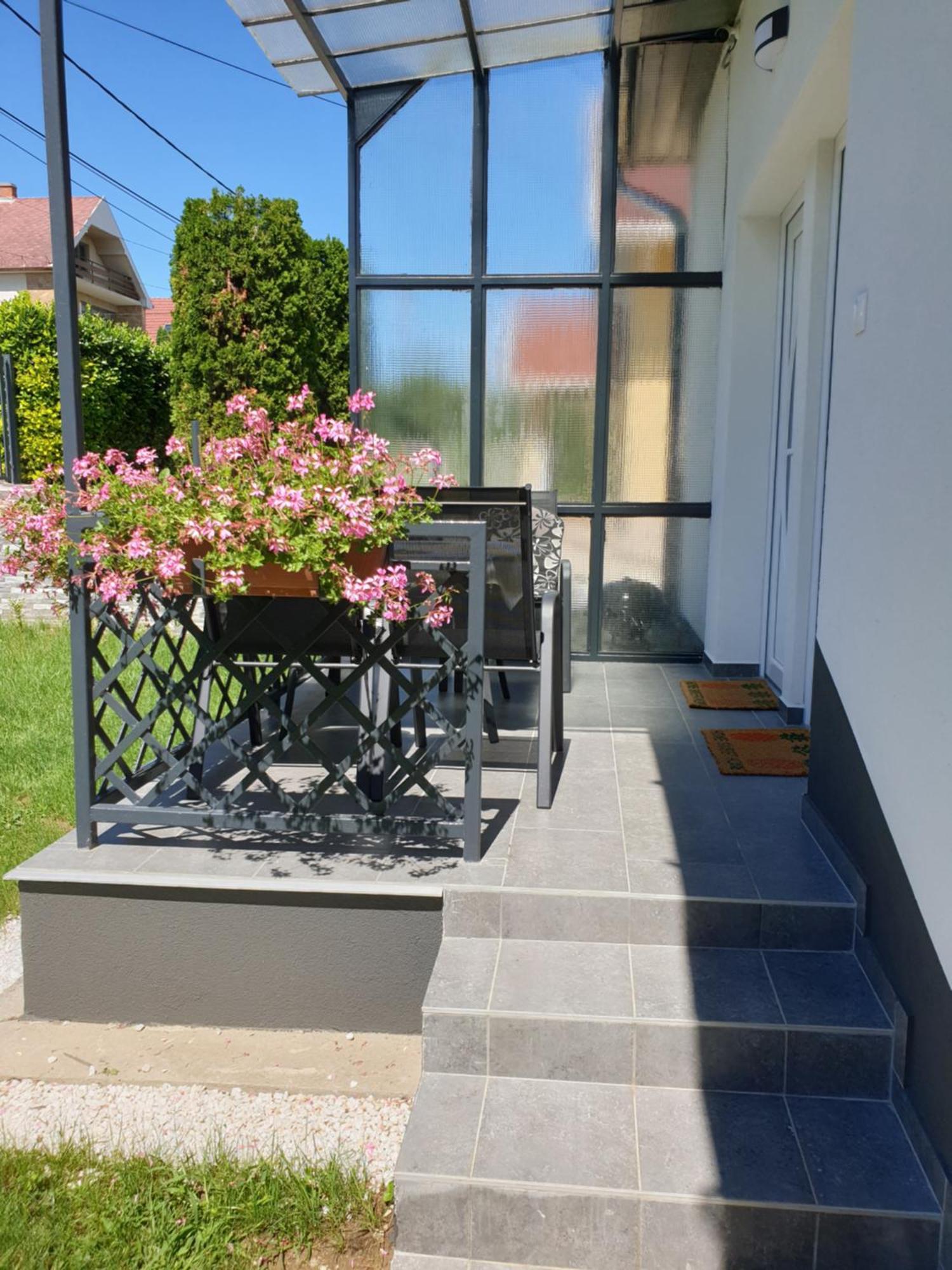 זלקרוס Adri Apartman חדר תמונה